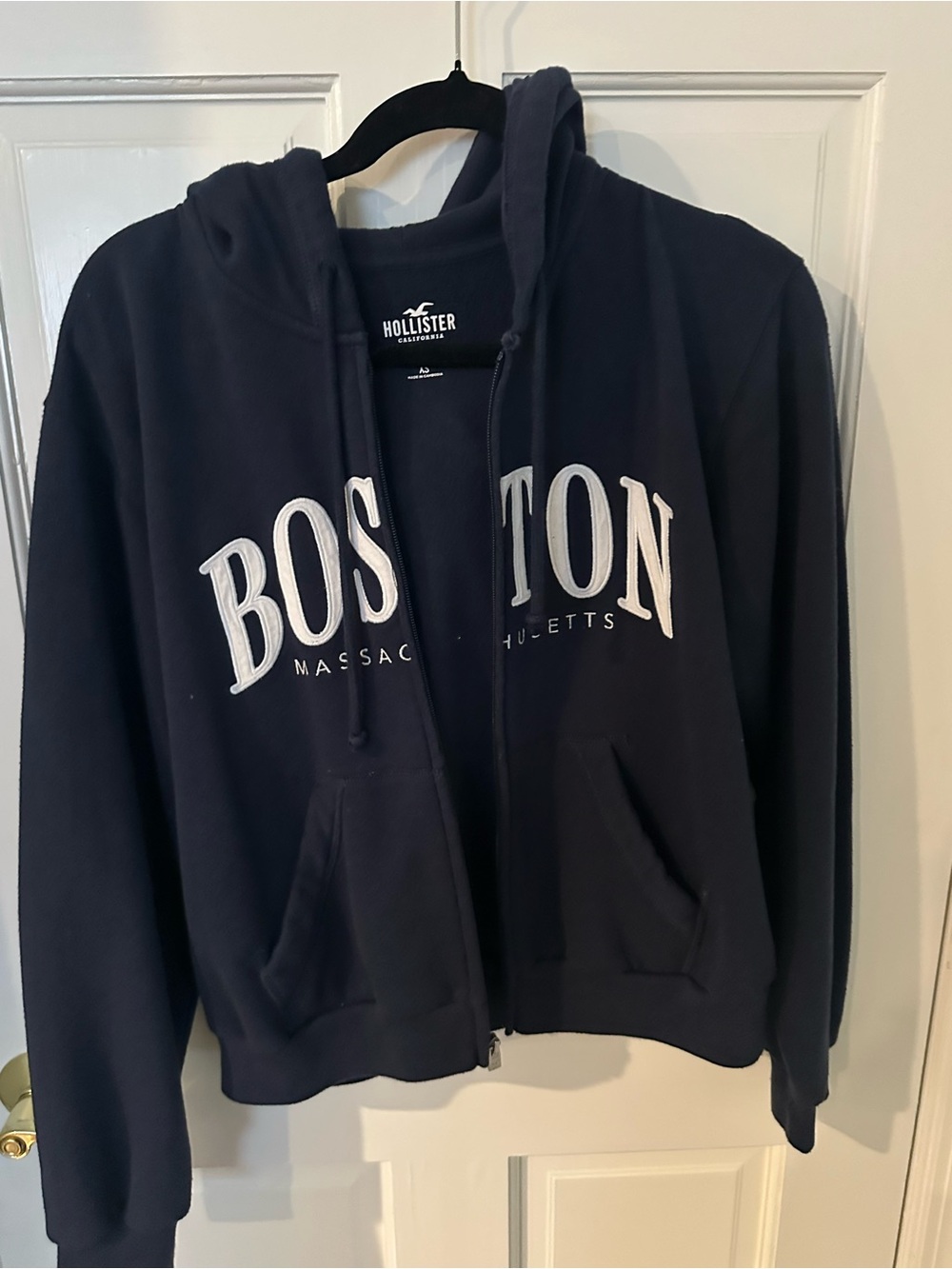 Hollister woman’s Navy 'Boston' Zip-Up Hoodie
